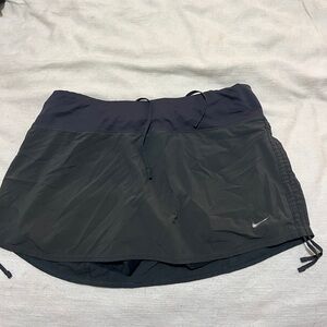 Nike running skirt grey